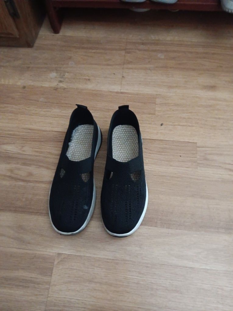 COZY KNIT FLATS