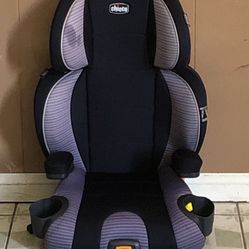 LIKE NEW CHICCO KEY FIT ZIP BOOSTER SEAT!!!!