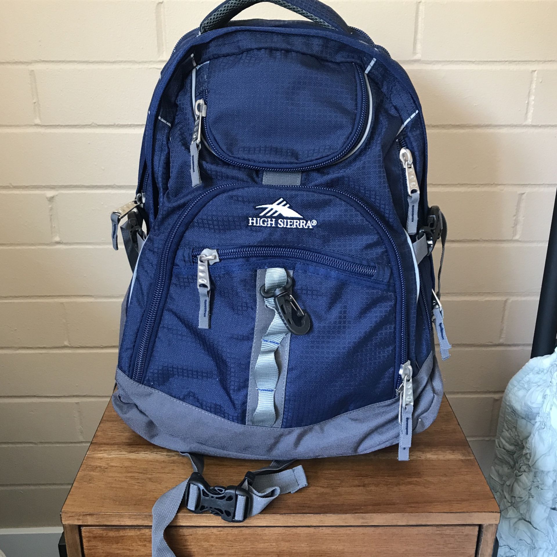 High Sierra Travel Hiking Backpack Blue/Grey, Padded Shoulders