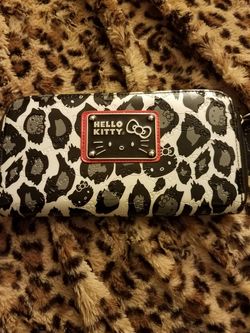 Hello kitty wallet