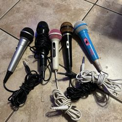 Microphone