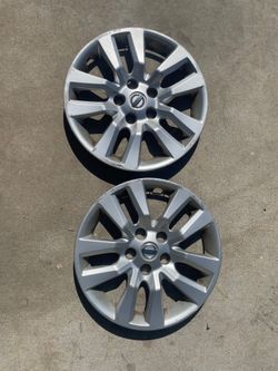 nissan versa hub caps