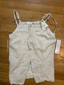 Size extra small cream linen button up sleeveless top. New with tags