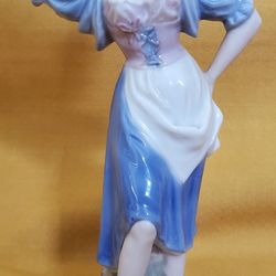 Vintage Lladro Style Figurine; Lady Carrying Flower Pot 7" tall - REDUCED 