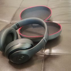 Beats Headphone