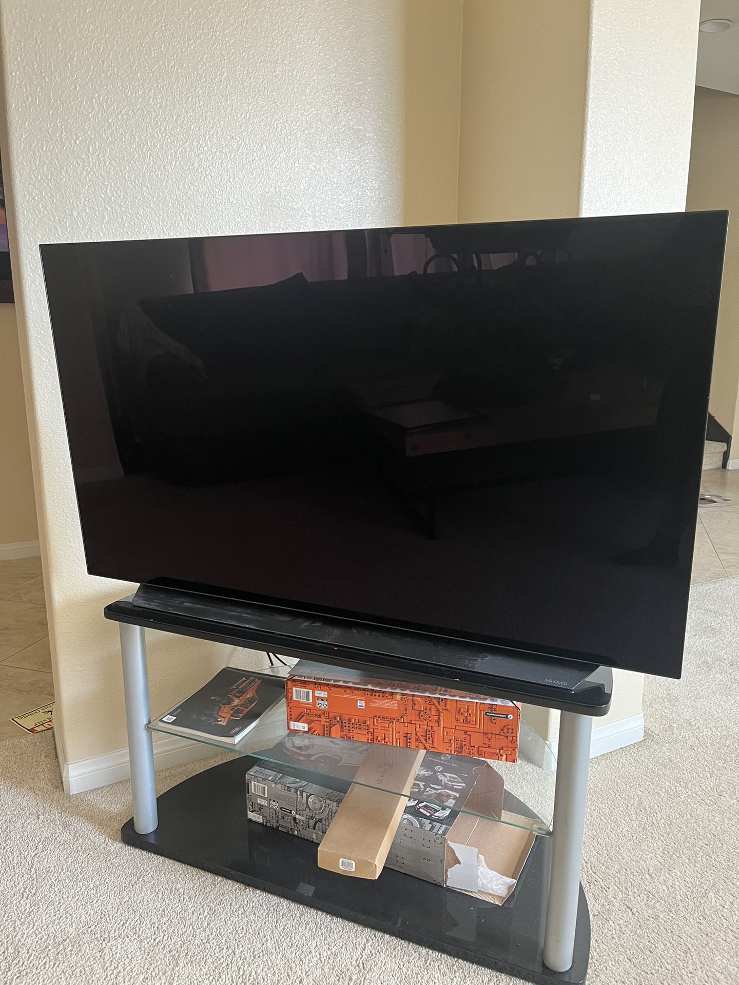 LG OLED 55” CX 4K Smart TV