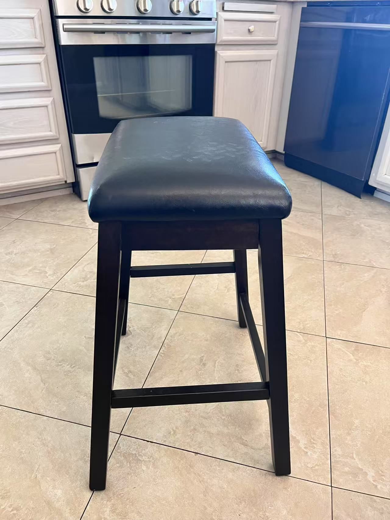 4 Bar Stools