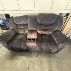 Grew Full Recliner Couch
