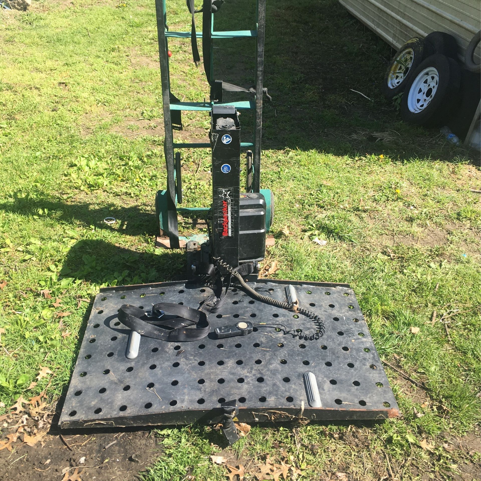 Wheel Chair Lift For Van Or Truck            Best Offer