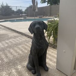 Sitting Labrador Garden Statue