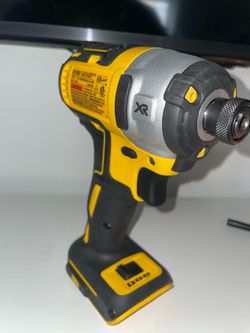 DEWALT BRUSHLESS DRILL