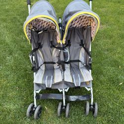 Jeep Double Umbrella Stroller 
