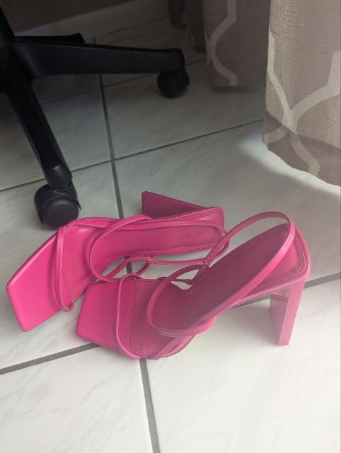 High heel sandals 8.5, forever 21