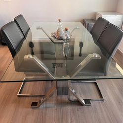 Dining table with chairs