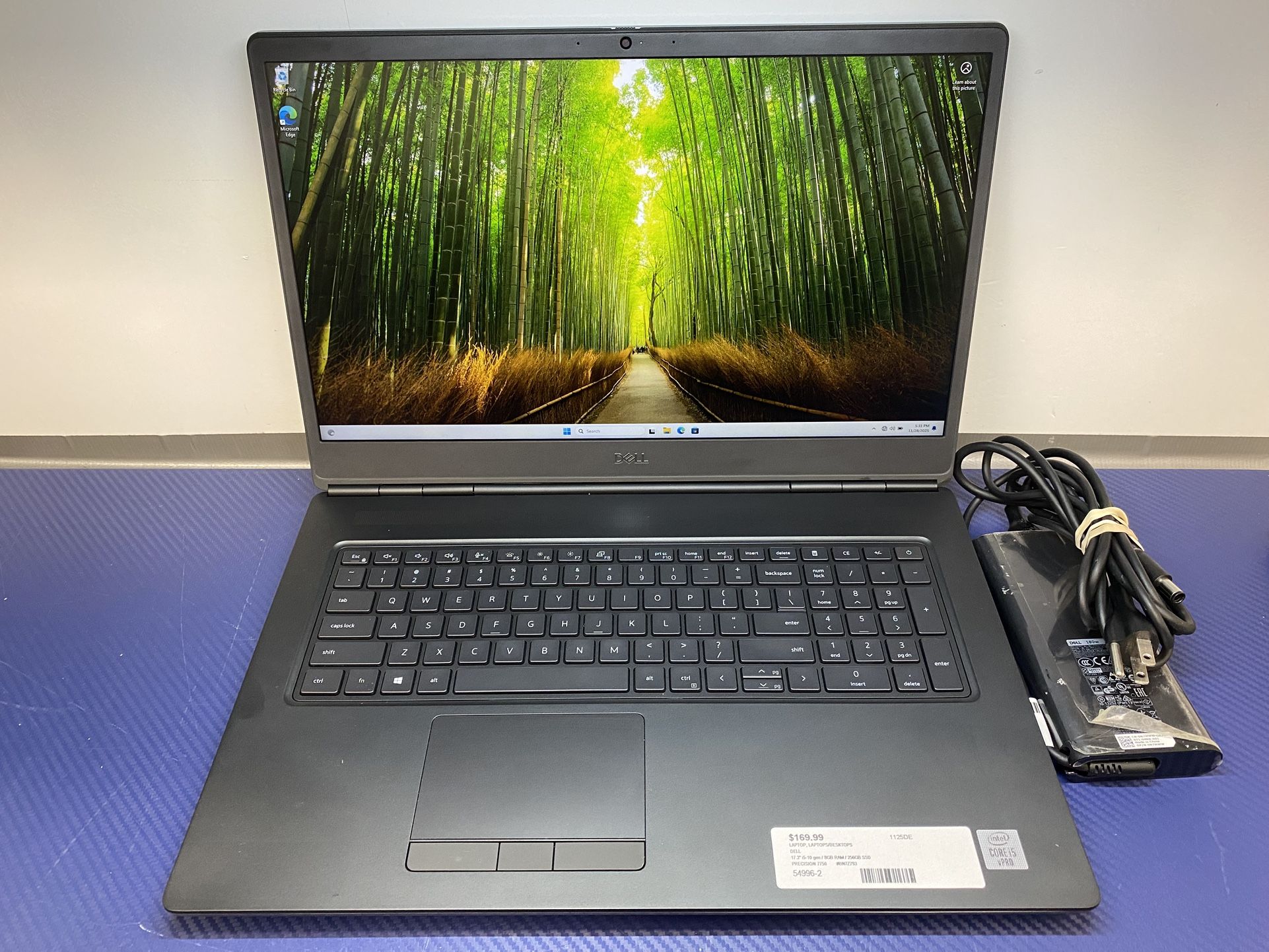 DELL PRECISION 7750 17.3" i5-10 gen / 8GB RAM / 256GB SSD