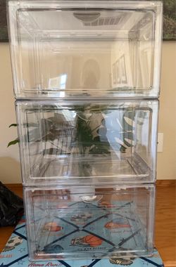 Clear shoe display boxes
