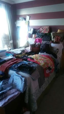 I have boutique at hom I have different price stop by my ph1 {contact info removed} thank you 😍