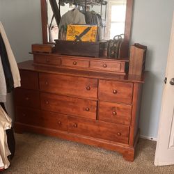 Bedroom Dresser With Mirror 