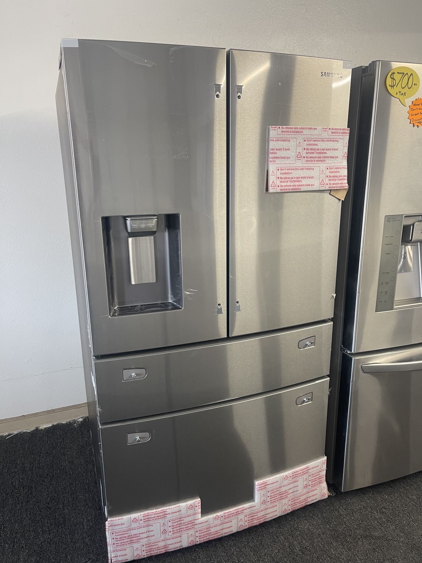 New Samsung stainless steel French door refrigerator 28 cubic Home & Garden