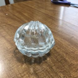 Blue Tint Glass Clam Ring Holder