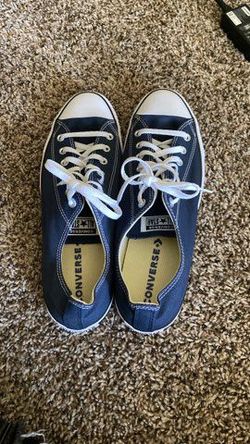 Converse Chuck Taylor Low Top Sneakers