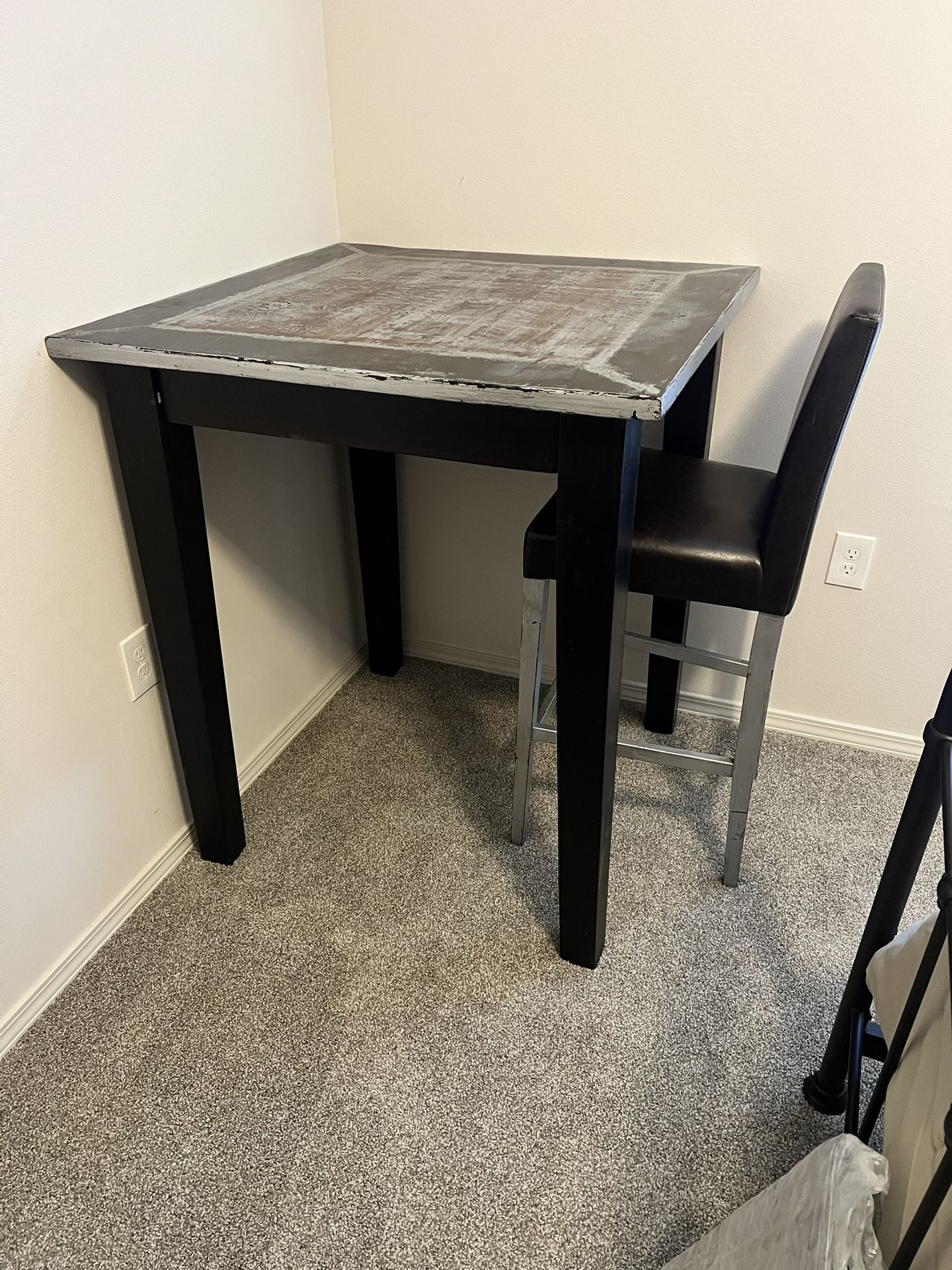 Custom Bar Top w/ Chairs