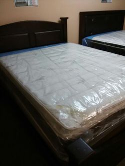 Full size pillow Top mattress