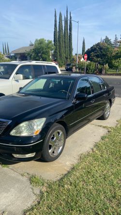 2004 Lexus LS 430