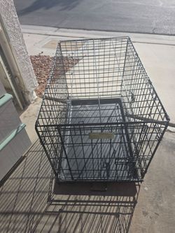 Medium DOG CRATE