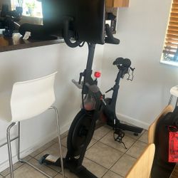 Peloton Bike