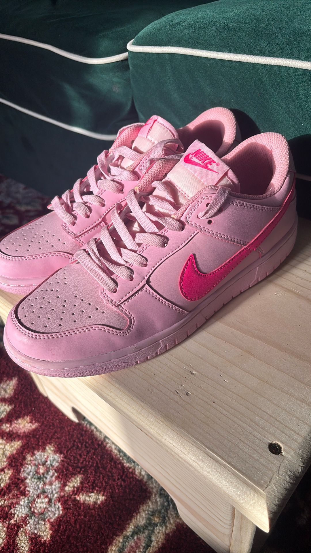 Nike Triple Pink Dunks Size 8