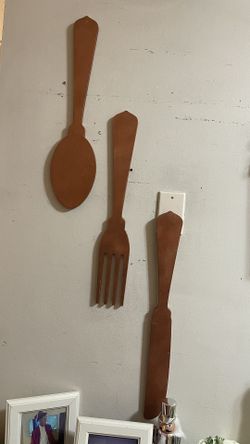 Spoon, fork, knife