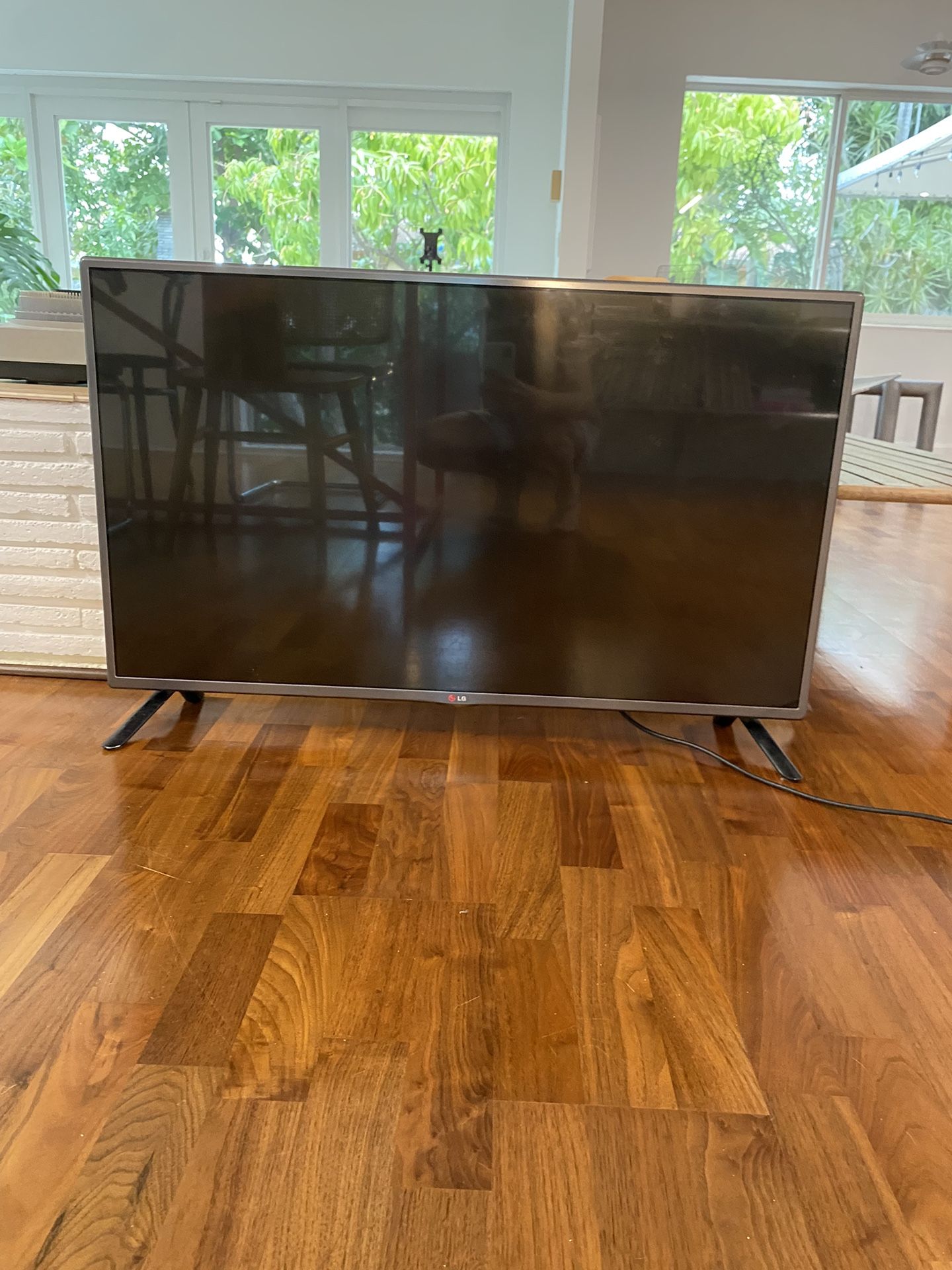 LG TV for Sale in Miami, FL OfferUp