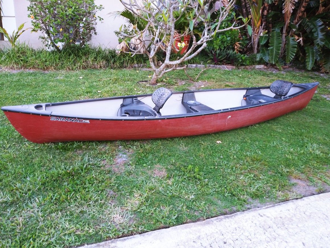 Canoe Old Town Saranac 146 only 79# Lightweight Canoeing