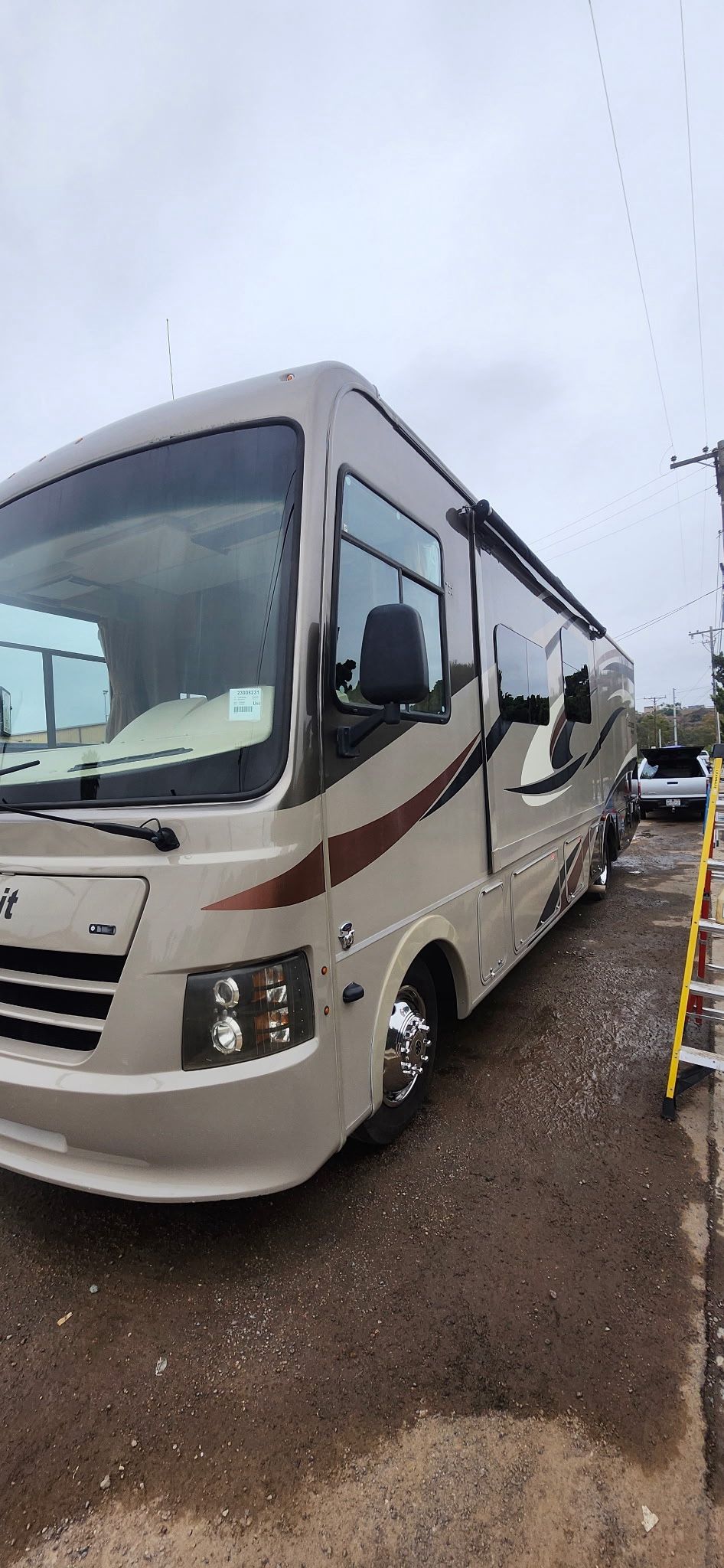 2017 Coachmen Pursuit 31 Db Motorhome