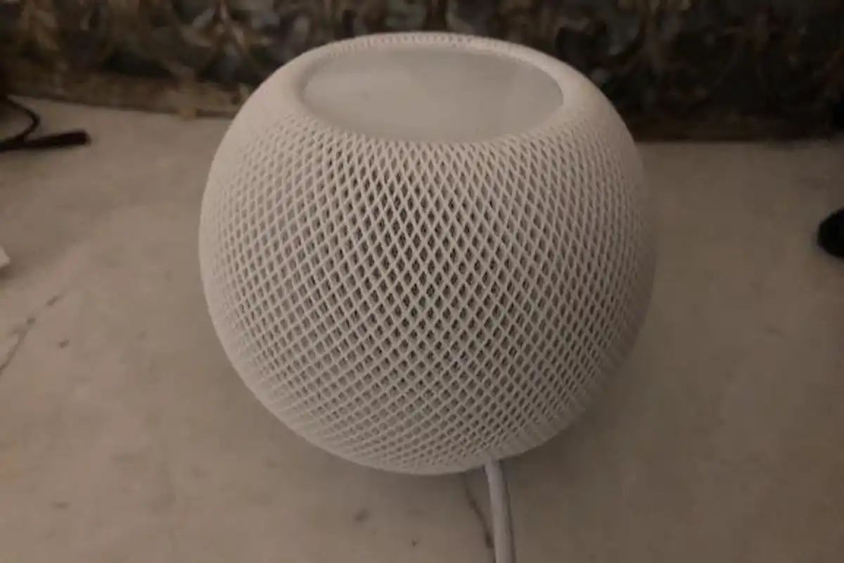 Apple HomePod Mini Smart speaker