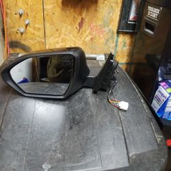 2022 HYUNDAI TUSCON DRIVER SIDE MIRROR.OEM.