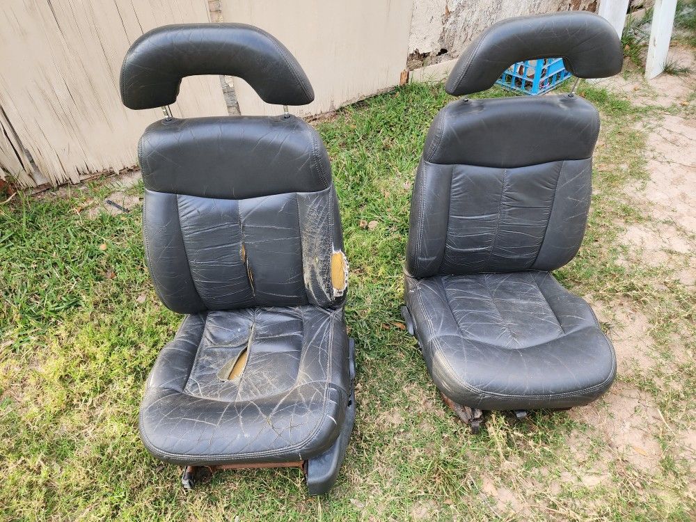 Chevy S-10/blazer Front Seats OEM