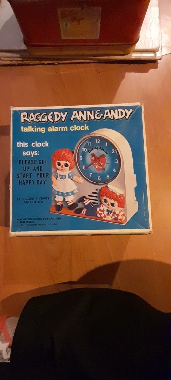 Raggedy Ann & Andy Talking Alarm Clock