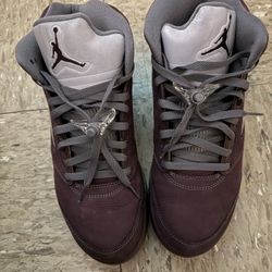 Burgundy Air Jordan 5s