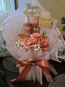 Custom Gift Bouquet Eternal Roses