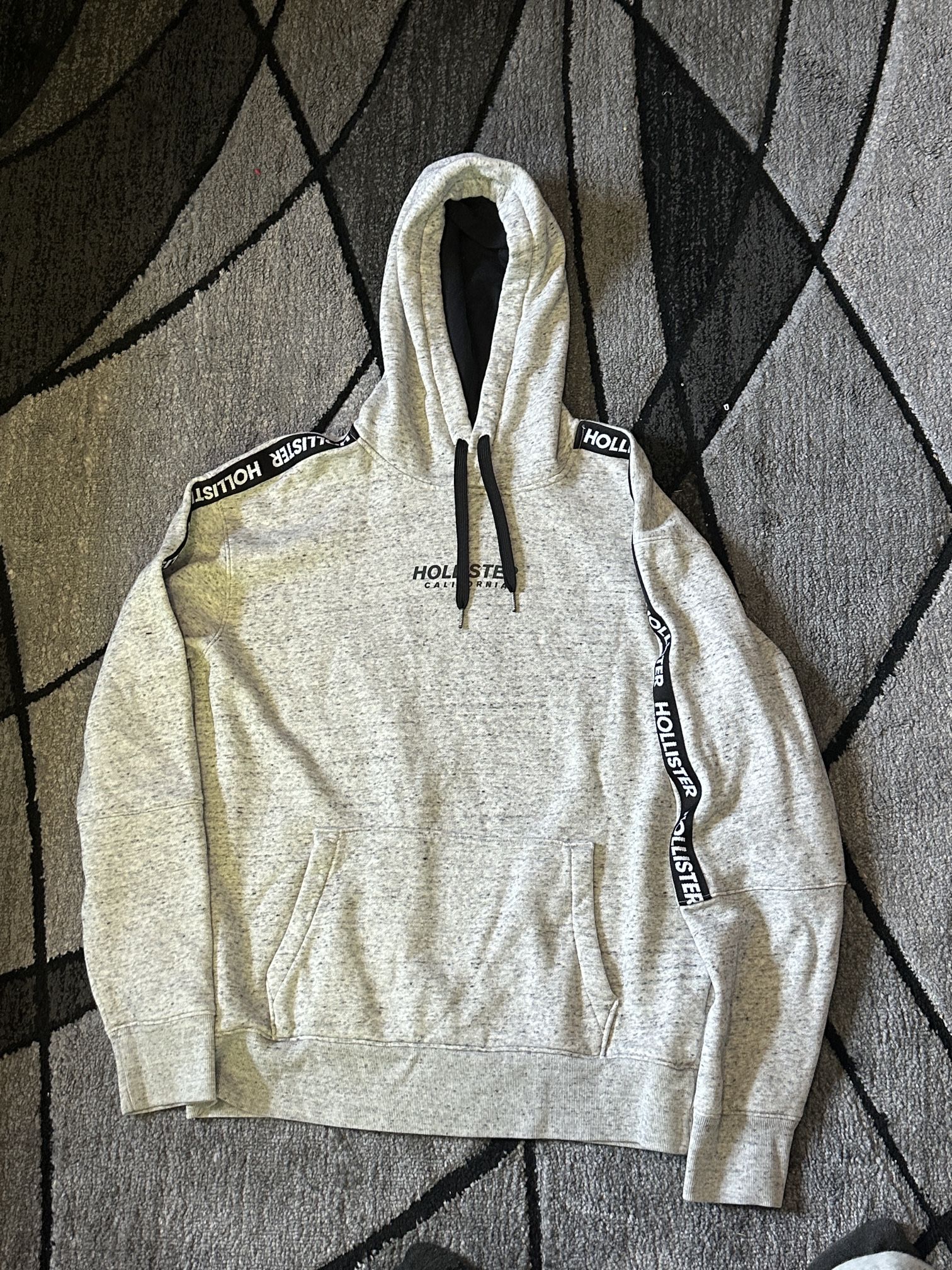hollister co hoodie