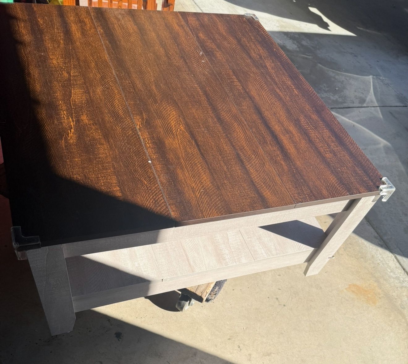 35”X35” Coffee Table. FREE****FREE****