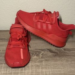 Adidas Sneakers