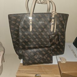 Guess Purse / wallet 