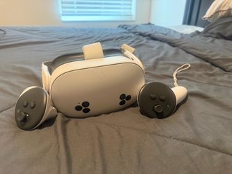 Meta Quest 3s VR Headset with Controllers