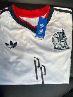 White Mexico jersey peso pluma edition XL