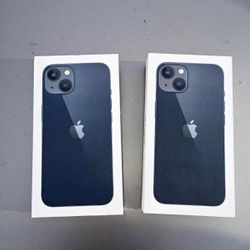 Apple iPhone 13 5G  Unlocked 