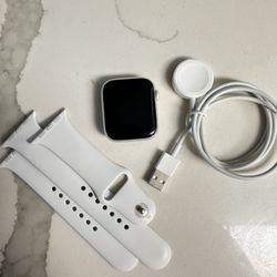 Apple Watch Series 4 Silver 44mm