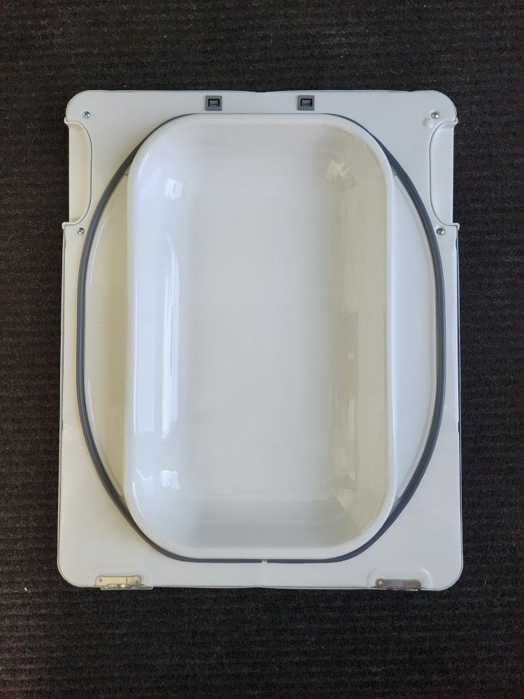 GE Dryer Door Assembly - Part Number 10X26855